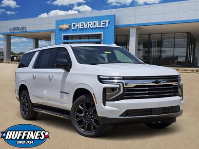 New 2026 Chevrolet Suburban LT w/ Comfort Package