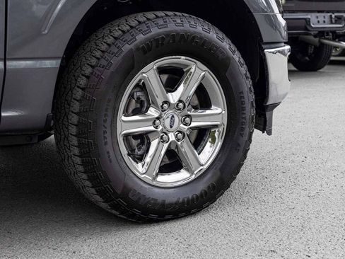 Used 2025 Ford F150 XLT w/ Equipment Group 301A Standard AWD/4WD image 10