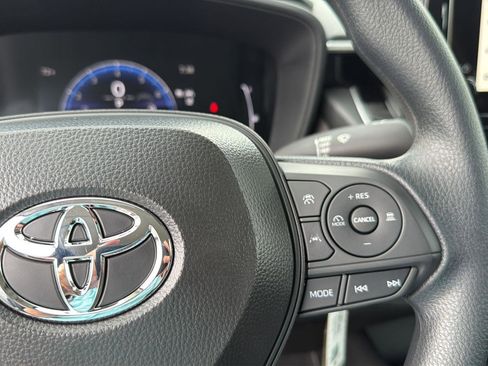New 2026 Toyota Corolla LE FWD image 21