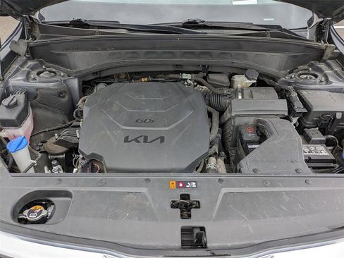 Used 2022 Kia Telluride SX w/ SX Prestige Package image 30