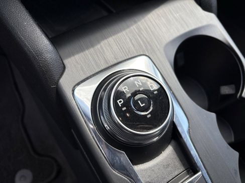Used 2024 Ford Escape ST-Line Elite AWD/4WD image 18