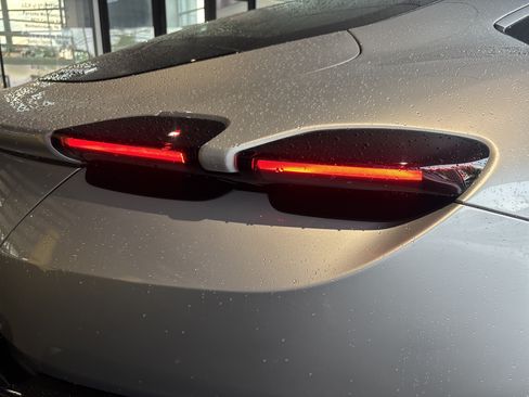 Used 2022 Ferrari Roma RWD image 29