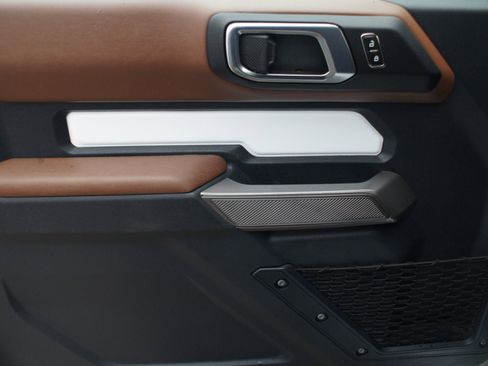 Used 2023 Ford Bronco Outer Banks image 29