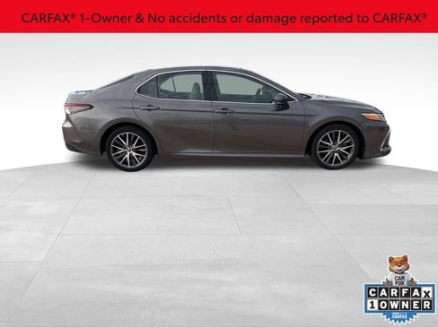 Used 2023 Toyota Camry XLE w/ Cold Weather Package image 2