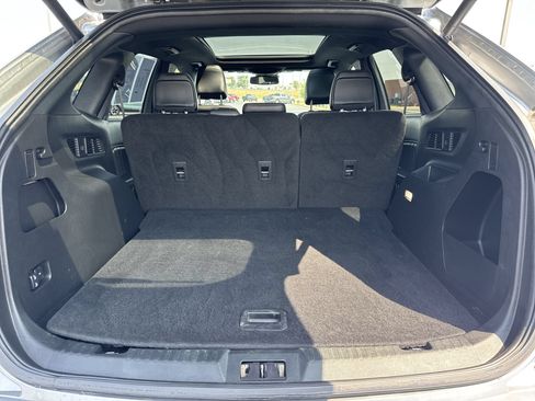 Used 2024 Ford Edge ST-Line AWD/4WD image 23