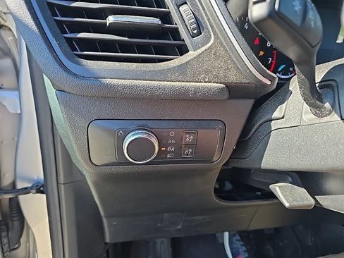 Used 2020 Ford Escape SE AWD/4WD image 17