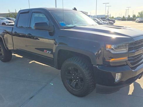 Used 2019 Chevrolet Silverado 1500 LT w/ All Star Edition image 7