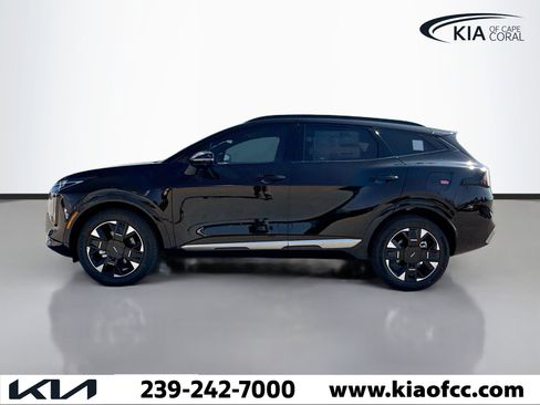 New 2026 Kia Sportage SX image 2