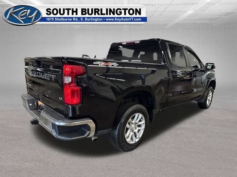 Used 2023 Chevrolet Silverado 1500 LT AWD/4WD image 6