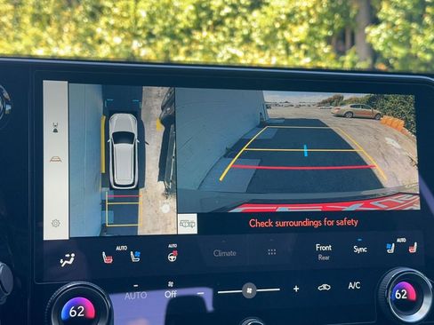 New 2026 Lexus TX 500h AWD image 20