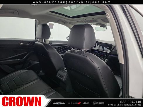 Used 2023 Volkswagen Jetta SEL FWD image 15