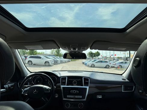 Used 2014 Mercedes-Benz GL 450 4MATIC image 25