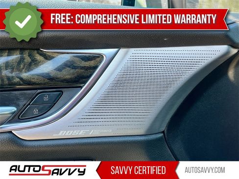 Used 2022 Cadillac XT6 Premium Luxury image 19