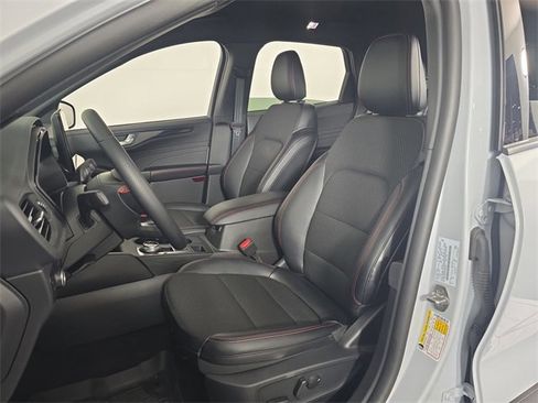 Used 2025 Ford Escape ST-Line Select w/ Tech Pack #1 image 16
