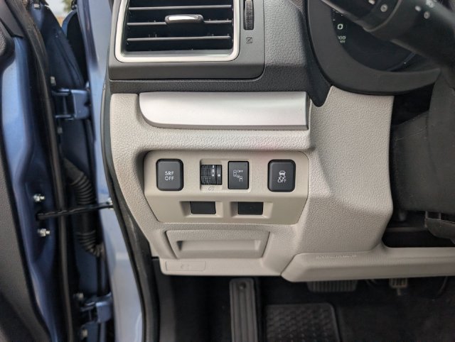 Used 2018 Subaru Forester 2.5i Premium AWD/4WD image 11