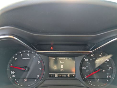 Used 2022 Chevrolet TrailBlazer LT AWD/4WD image 16
