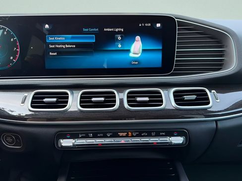 Used 2020 Mercedes-Benz GLE 350 image 18