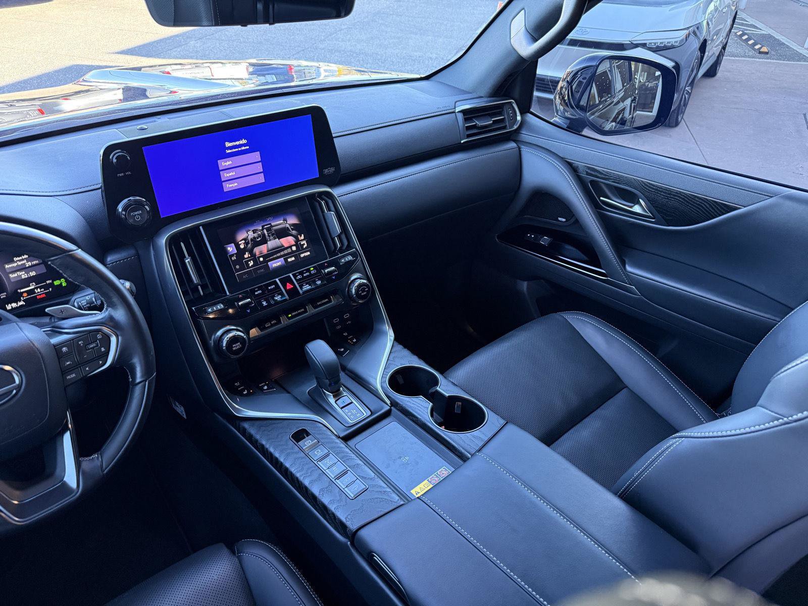 Used 2026 Lexus LX 700h Luxury w/ Appearance Package AWD/4WD image 19