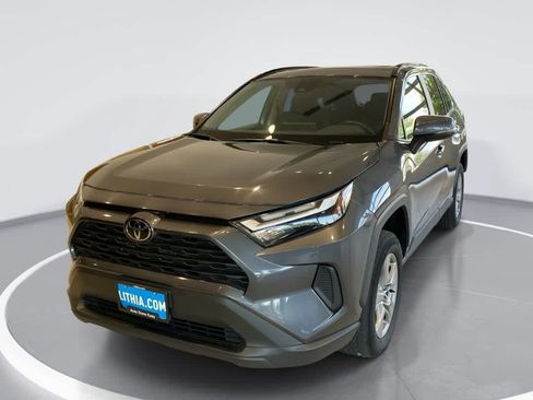 Used 2024 Toyota RAV4 XLE AWD/4WD image 1