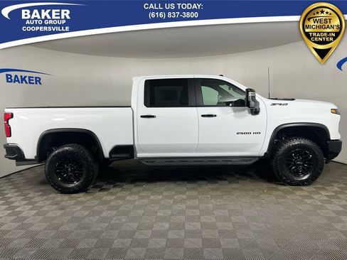 New 2026 Chevrolet Silverado 2500 ZR2 w/ LPO, Dark Essentials Package image 7