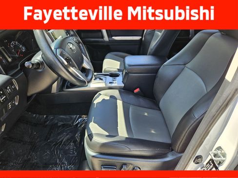 Used 2024 Toyota 4Runner SR5 Premium w/ Moonroof Package AWD/4WD image 7