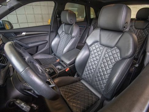 Used 2022 Audi SQ5 Prestige w/ Prestige Package AWD/4WD image 17