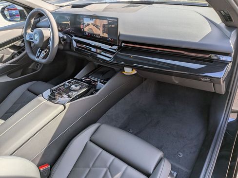 New 2026 BMW 530i w/ M Sport Package image 39