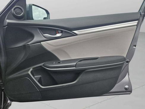 Used 2018 Honda Civic EX image 17