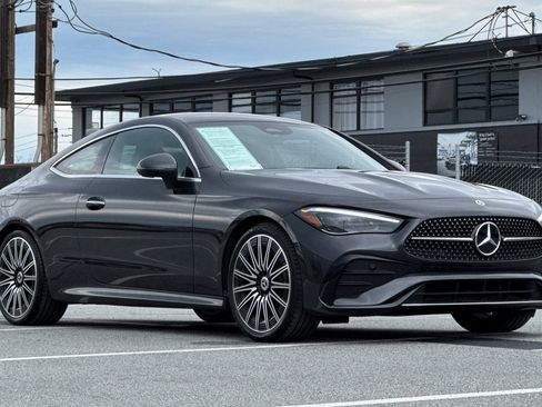 Certified 2025 Mercedes-Benz CLE 300 4MATIC Coupe image 7