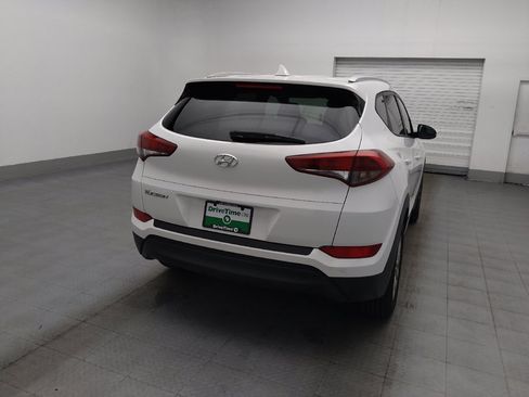 Used 2017 Hyundai Tucson SE Plus w/ Cargo Package FWD image 7