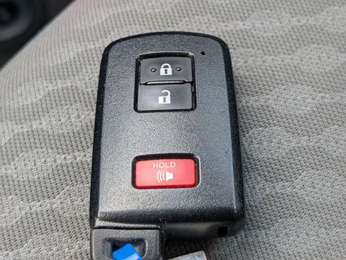 Used 2023 Toyota Tacoma SR5 w/ Technology Package RWD image 28