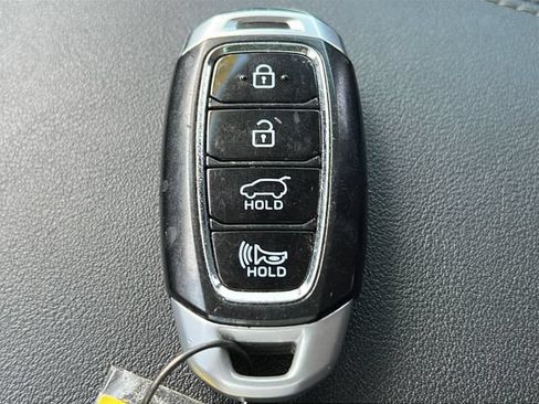Used 2020 Hyundai Santa Fe SEL w/ Convenience + Premium Package FWD image 31