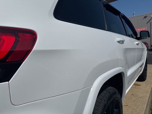 Used 2020 Jeep Grand Cherokee Altitude image 6