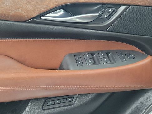 Used 2015 Cadillac Escalade ESV Premium image 27