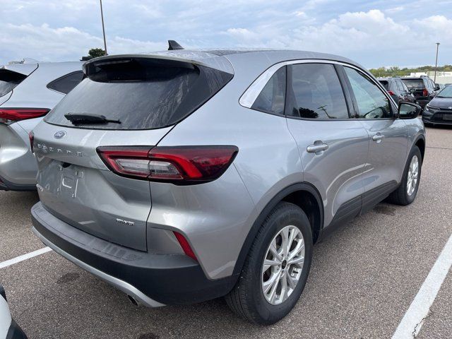 Certified 2023 Ford Escape Active AWD/4WD image 6