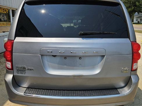 Used 2015 Dodge Grand Caravan R/T FWD image 5