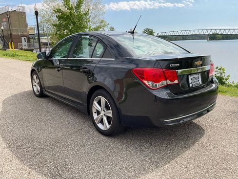 Used 2014 Chevrolet Cruze LT w/ RS Package FWD image 3