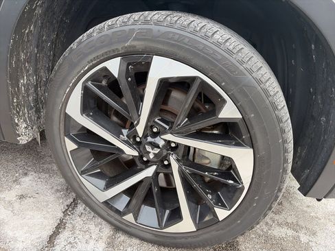 Used 2023 Mitsubishi Outlander SEL Black Edition image 2