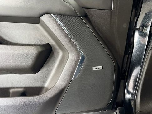 Used 2021 Chevrolet Tahoe LT AWD/4WD image 16