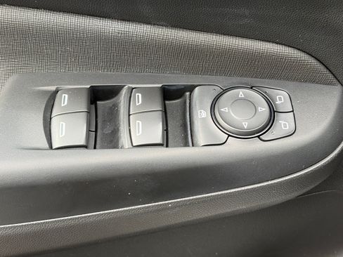 Used 2024 Buick Envista Preferred w/ Convenience I Package FWD image 15