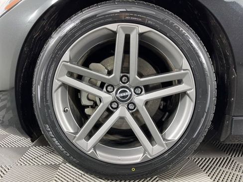 Used 2025 Nissan Z Sport w/ Floor Mat Package image 13