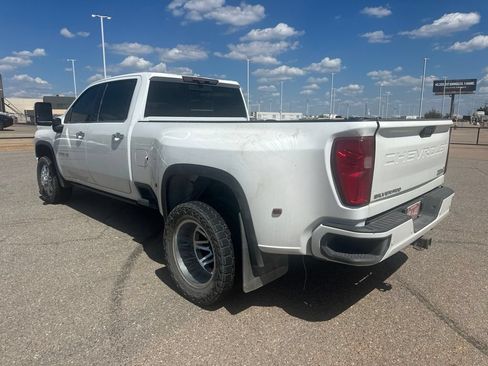 Used 2021 Chevrolet Silverado 3500 High Country AWD/4WD image 3