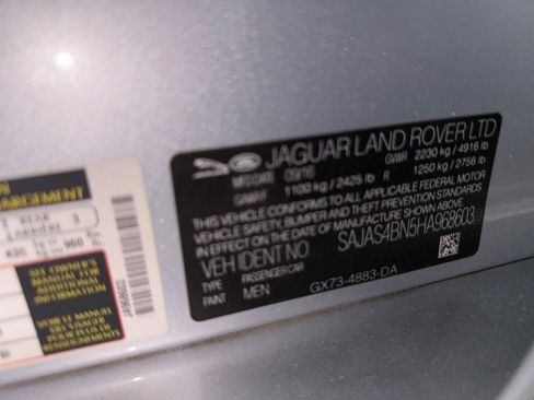 Used 2017 Jaguar XE Premium image 87