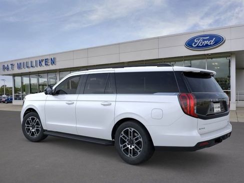 New 2026 Ford Expedition Max Active AWD/4WD image 4