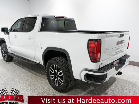 Used 2025 GMC Sierra 1500 AT4 w/ AT4 Premium Package AWD/4WD image 3