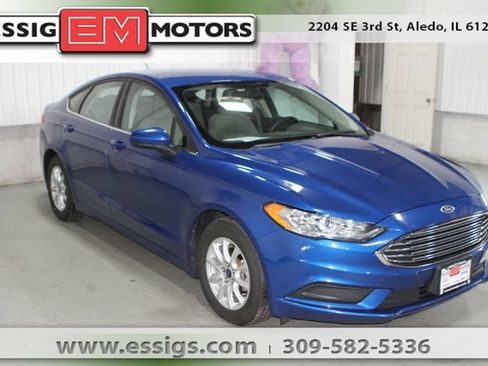Used 2017 Ford Fusion S FWD image 1