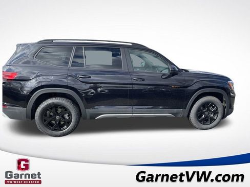 New 2026 Volkswagen Atlas Peak Edition image 6
