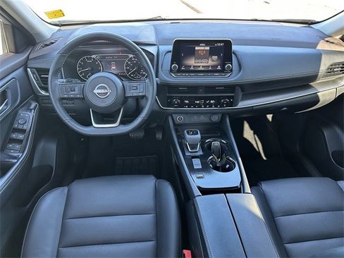 Certified 2023 Nissan Rogue SV w/ SV Premium B Package image 24