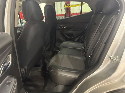 Used 2016 Buick Encore FWD image 9