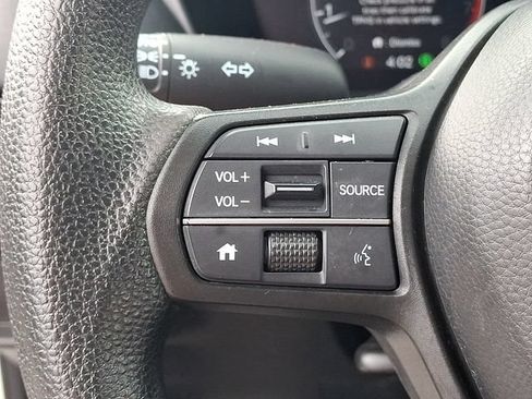 Used 2025 Honda HR-V LX image 21